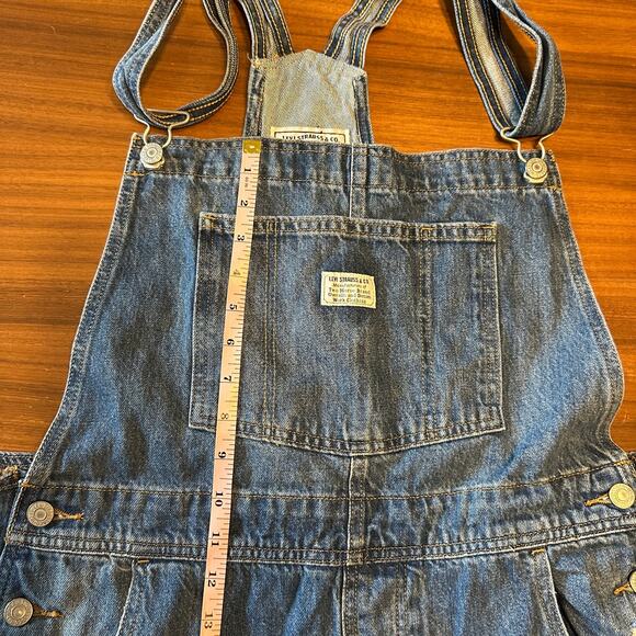 Levi's Two Horse Denim Short Overalls, Medium tone, Size Large - Picture 5 of 8